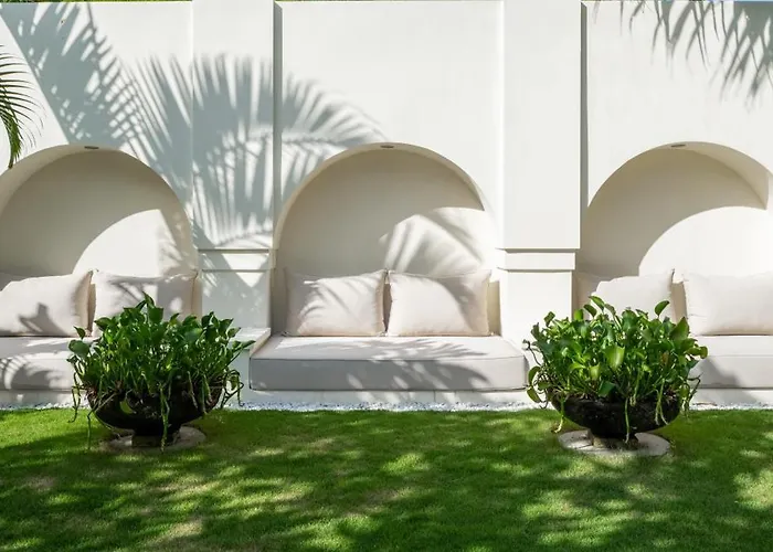 ゲストハウス Nido Boutique Canggu 4*
