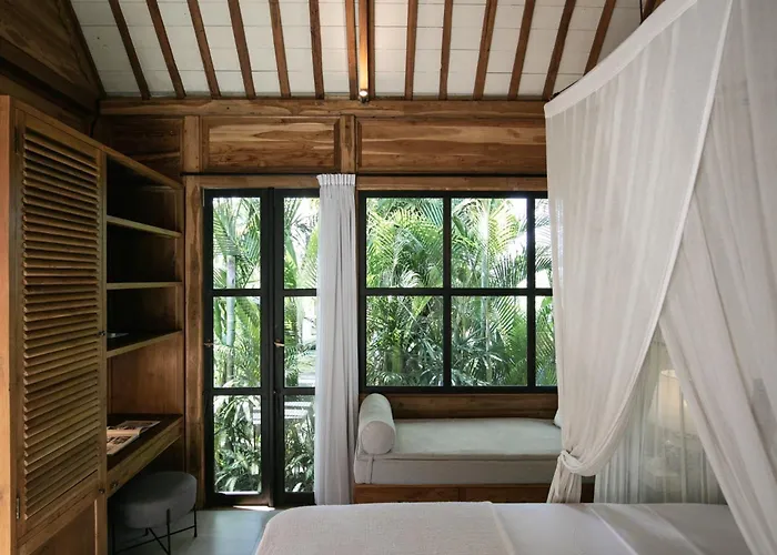 Nido Boutique Canggu 4*